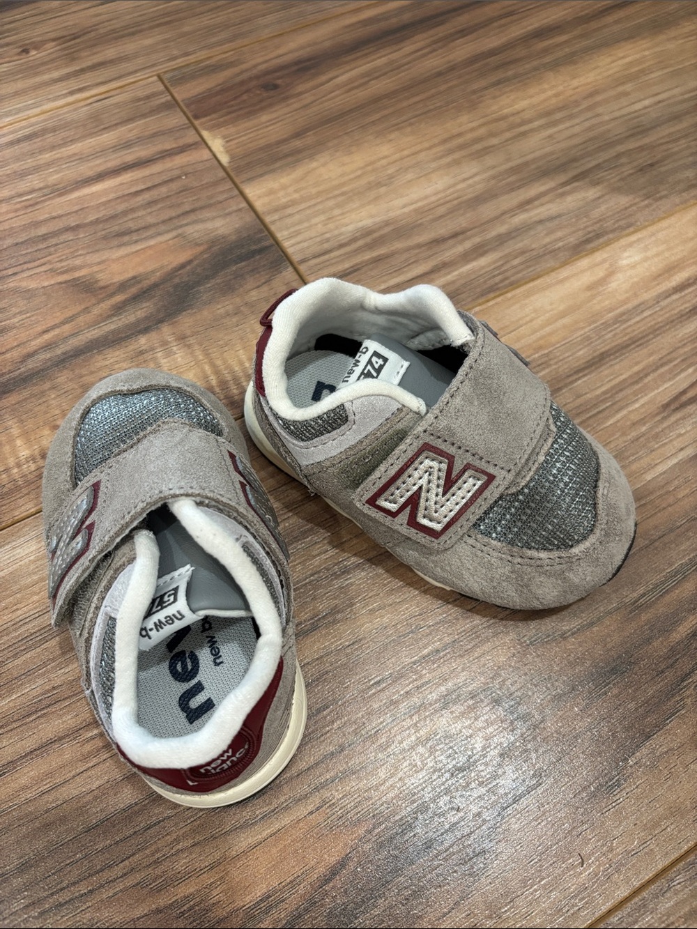 New Balance Toddler Grey & Maroon Accent Hook-and-Loop Sneakers 4.5 Extra Wide